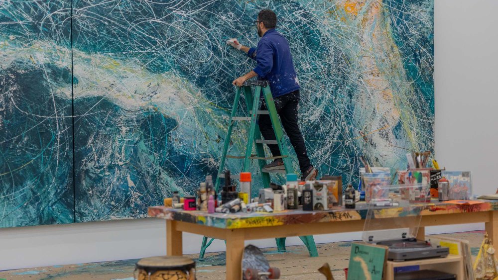 José Parlá painting onsite at PAMM.